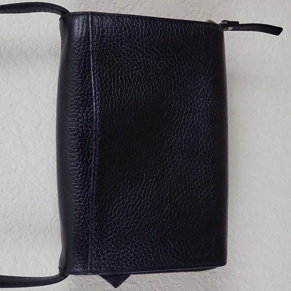 Kate Spade New York Chester Street Avie Black Leather Crossbody - Picture 10 of 16